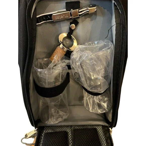 Wine Picnic Tote Insulated Set w Glasses Opener Napkins Cork New Gift New - Picture 4 of 9